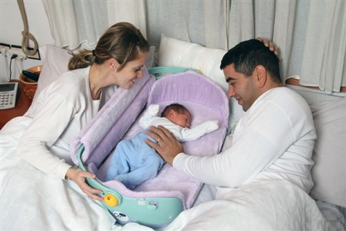 Устройство для совместного сна родителей с новорожденным